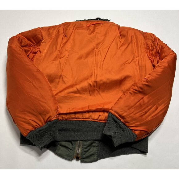 Vintage Reversible Distressed Military Bomber Jacket in Green Orange - Picture 6 of 6
